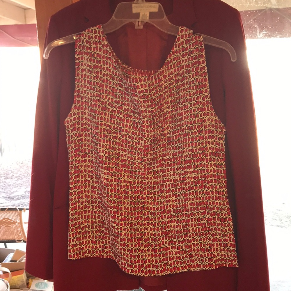 Red Suit Jacket And Patterned Shell - image 2